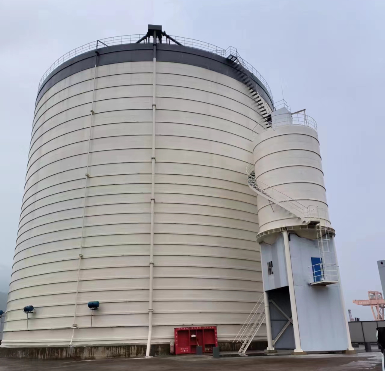 民丰10万吨水泥钢板库